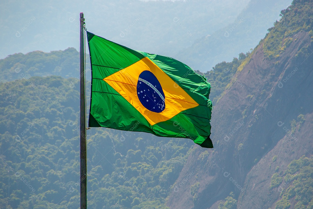 O Verdadeiro Significado das Cores da Bandeira do Brasil: Além do Verde e Amarelo
