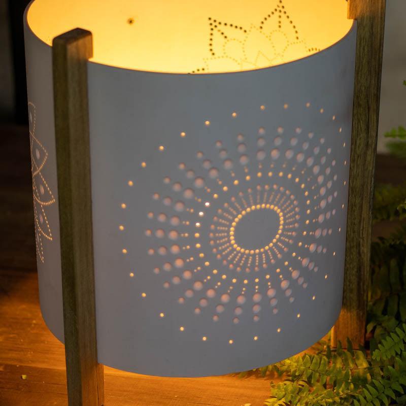 Passo a Passo Detalhado: Como Cortar e Modelar PVC para Luminárias Incríveis