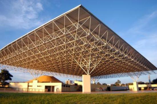 arquitetura de palmas vs arquitetura de brasília