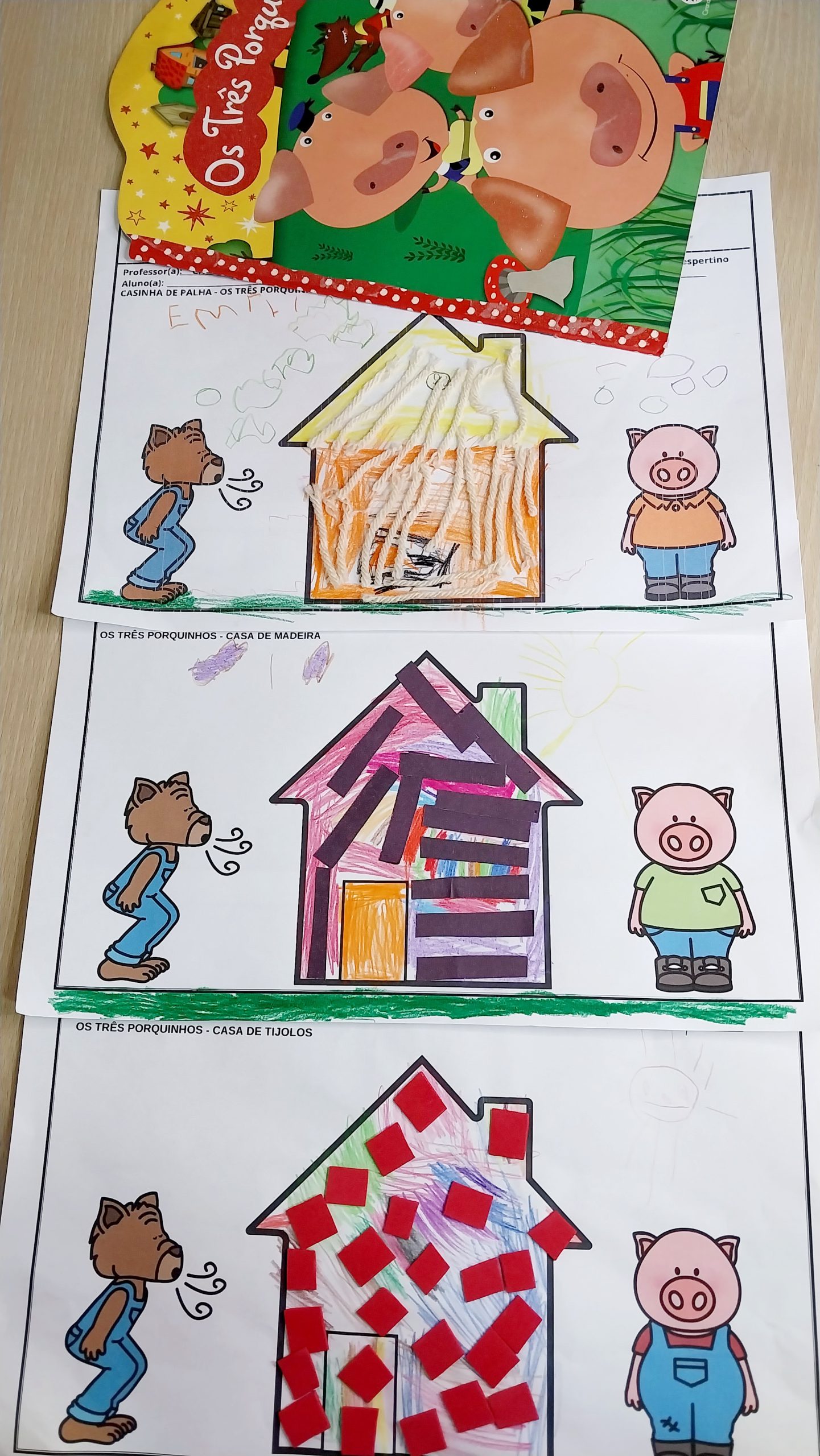 Materiais de Construção na Fábula: Palha