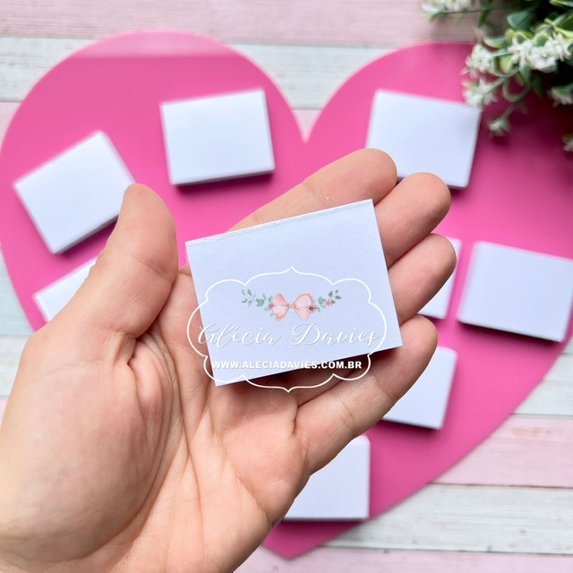 DIY: Crie Seus Próprios Bloquinhos Personalizados em Casa