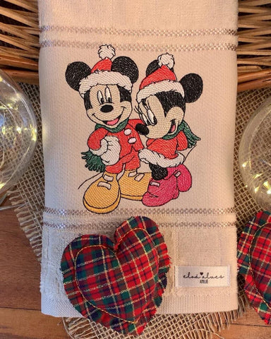 Inspiração DIY: 10 Projetos Criativos de Bordado com Miçangas para Roupas e Acessórios