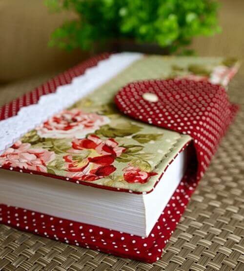 caderneta personalizada vs agenda personalizada qual escolher