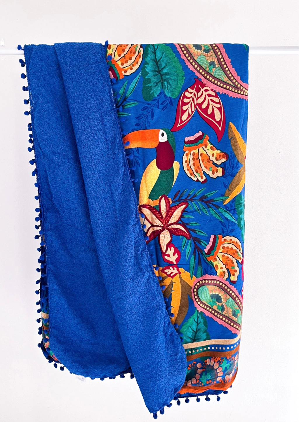 5 Maneiras Criativas de Usar Sua Canga Atoalhada na Praia