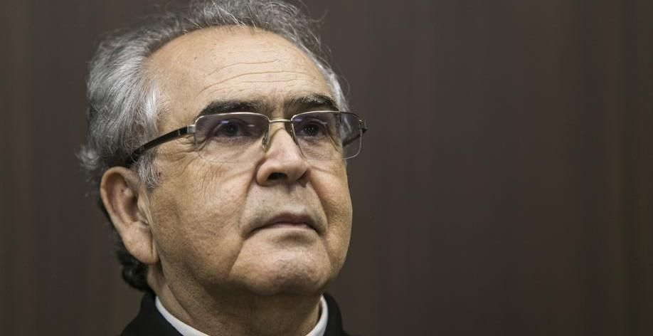 Guia completo de cantos de comunhão para missas