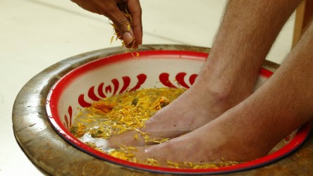 ideias criativas escalda pes bolinhas de gude