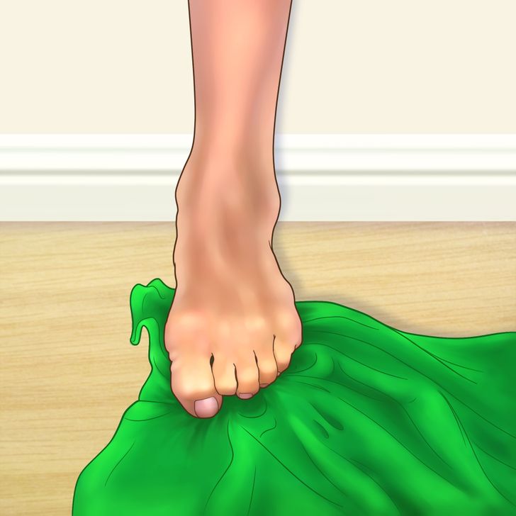 evitar dor ao alongar fascite plantar com toalha