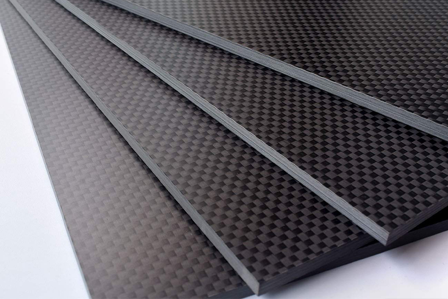 Como a Fibra de Carbono é Utilizada em Equipamentos Esportivos