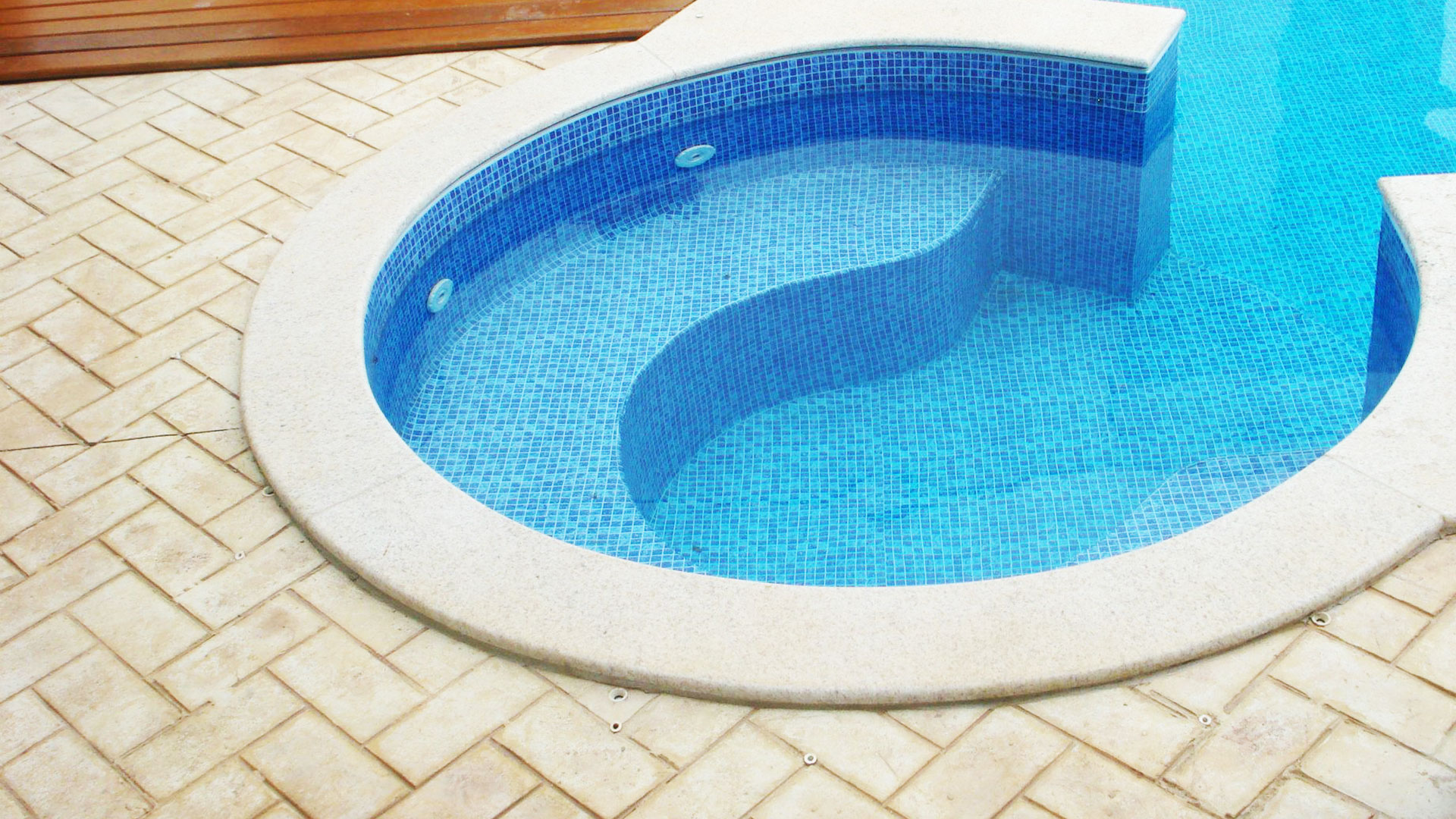 Manutenção e Durabilidade do Concreto Estampado: Dicas Essenciais