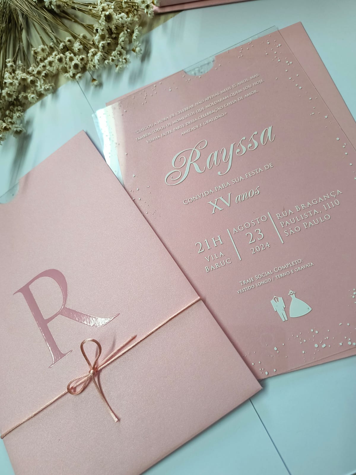 Top 5 Plataformas Gratuitas para Criar Convites de 15 Anos Online