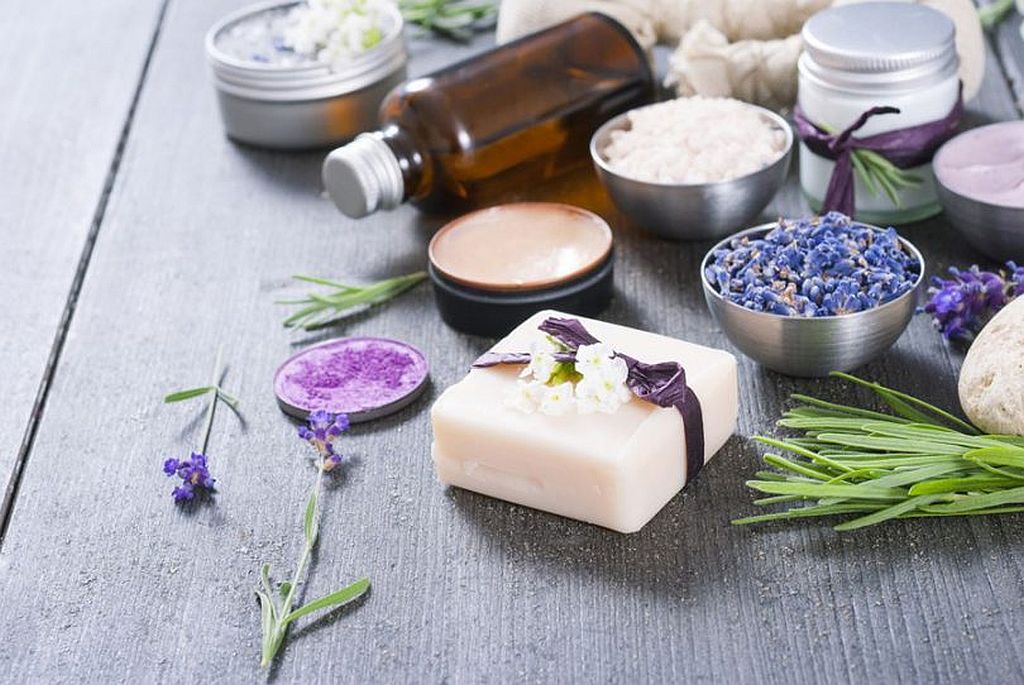 Maquiagem natural: dicas e produtos essenciais