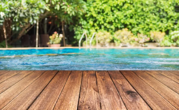 deck piscina
