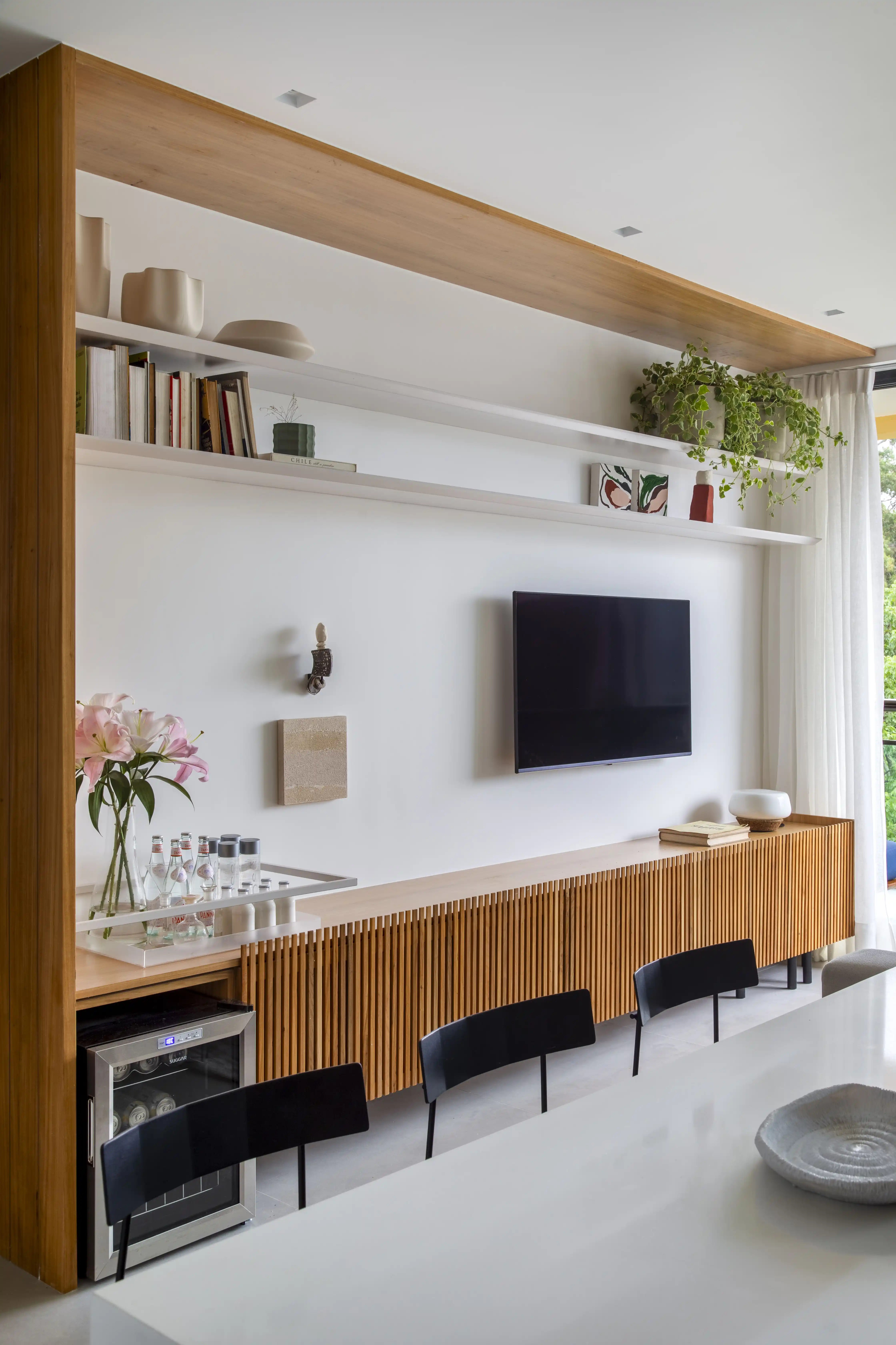 Iluminação Perfeita: Dicas para Usar Fitas de LED no Seu Rack Suspenso