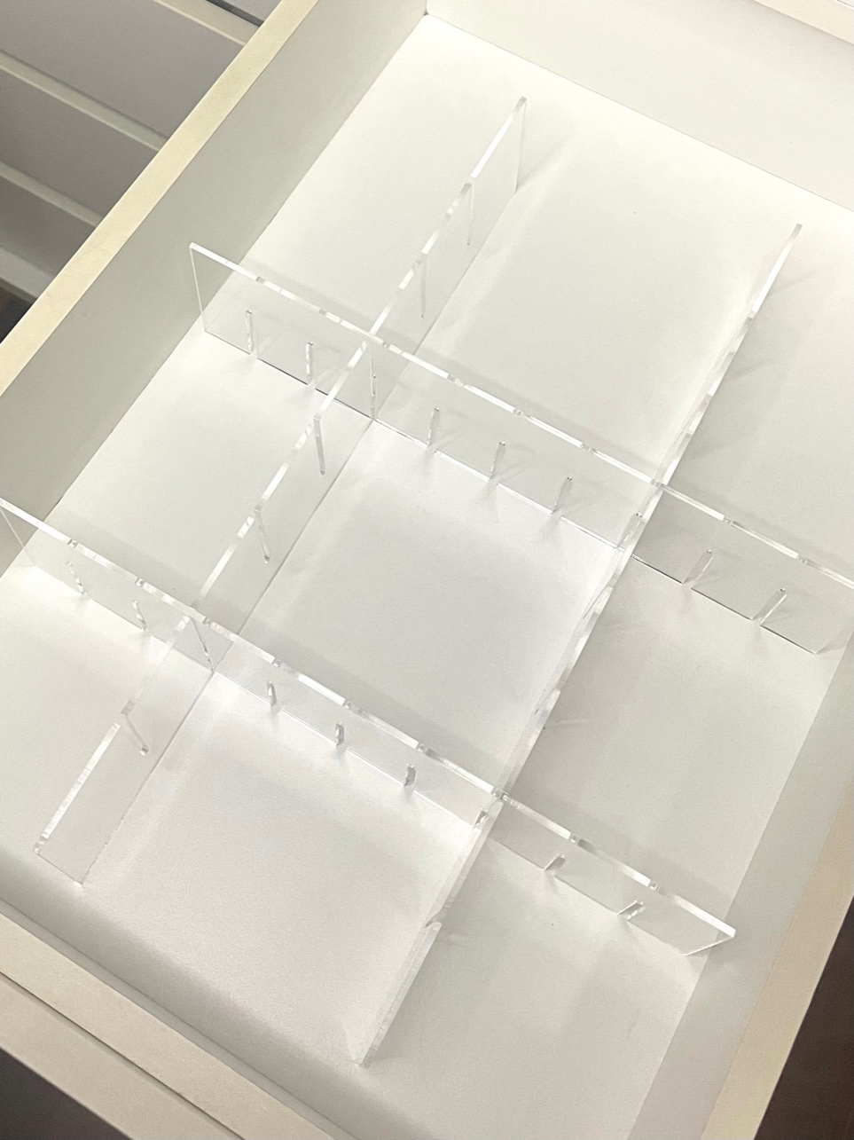 Guia Completo de Divisórias de Gaveta: Do MDF ao Bambu