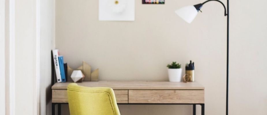 Como Escolher a Altura Ideal para sua Escrivaninha