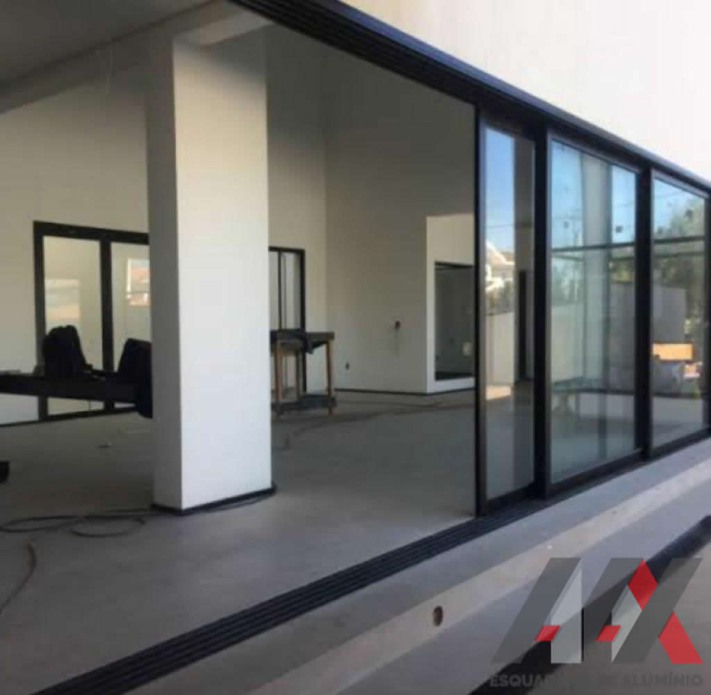 Ferramentas Essenciais para Fabricação e Instalação de Esquadrias de Alumínio