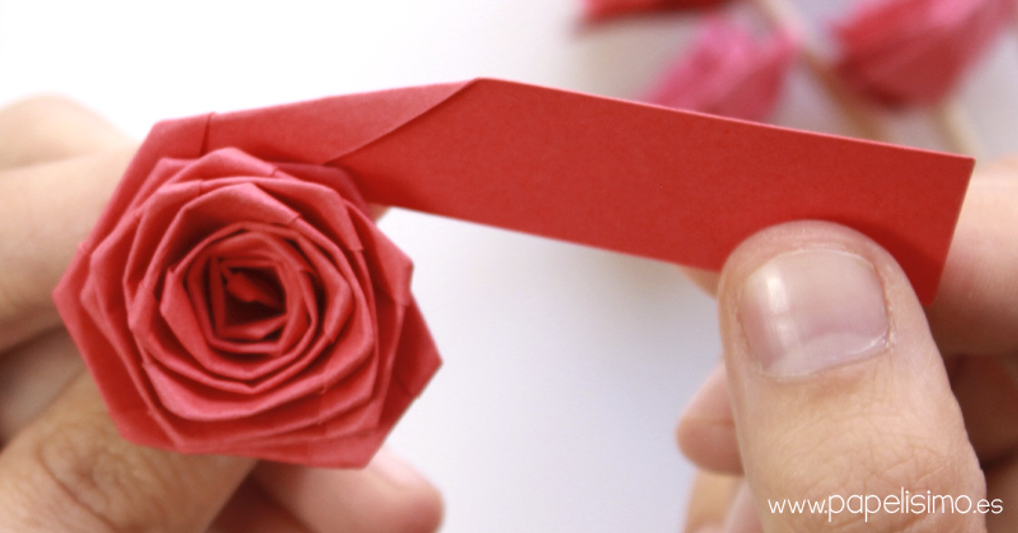 Técnicas Avançadas de Modelagem para Flores de Papel