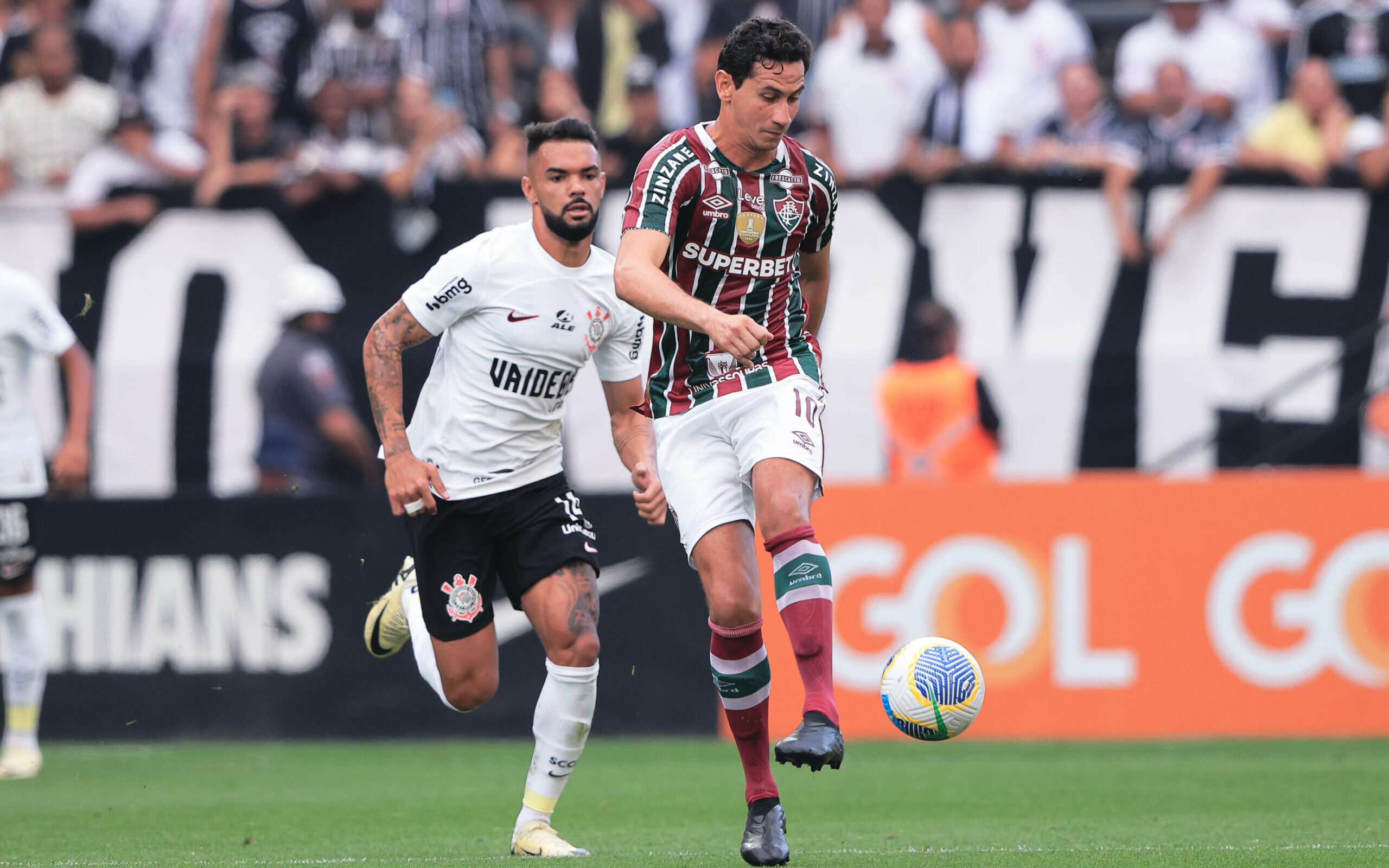Desfalques Chave: Como a ausência de Hugo Souza e Carrillo afeta o Corinthians contra o Fluminense
