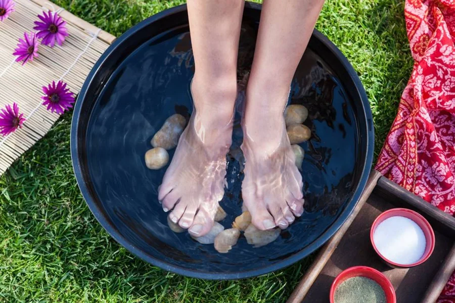 ideias de escalda pes caseiro para spa em casa