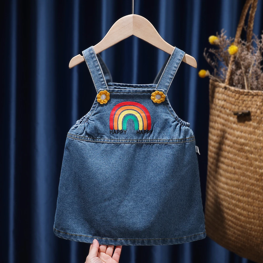 ideias de looks com jardineira infantil