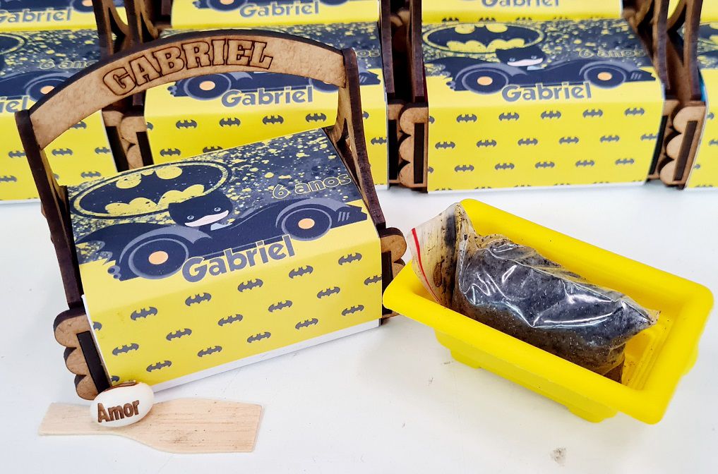 Além do Bolo: Ideias Criativas para Doces Personalizados do Batman