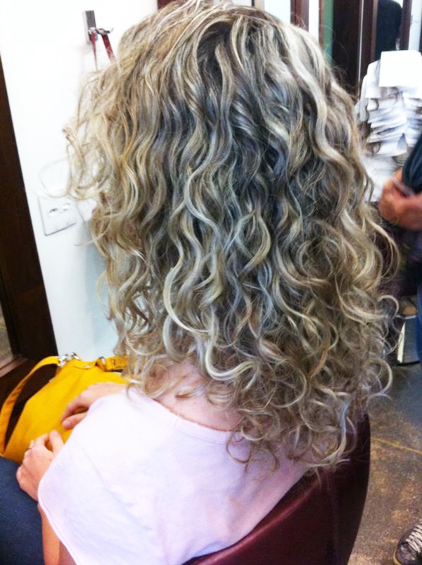 Evite o Corte Químico: Dicas Indispensáveis Antes de Descolorir