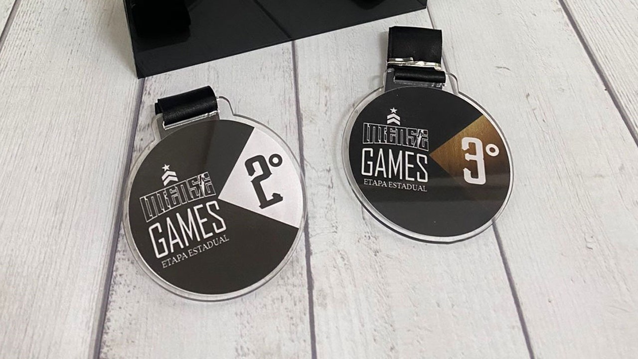 5 ideias de títulos:
1. Como Escolher o Material Ideal para sua Medalha Personalizada
2. Guia Completo: Personalização de Medalhas para Eventos
3. Medalhas de Acrílico vs. Metal vs. MDF: Qual a Melhor Opção?
4. Onde Encontrar Fornecedores Confiáveis de Medalhas Personalizadas
5. Tendências em Design de Medalhas Personalizadas para 2024