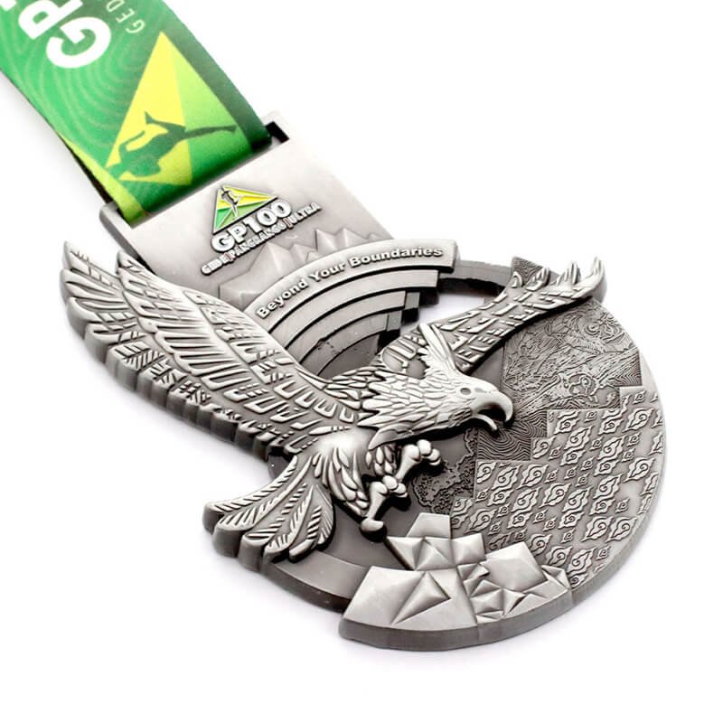 5 ideias de títulos:
1. Como Escolher o Material Ideal para sua Medalha Personalizada
2. Guia Completo: Personalização de Medalhas para Eventos
3. Medalhas de Acrílico vs. Metal vs. MDF: Qual a Melhor Opção?
4. Onde Encontrar Fornecedores Confiáveis de Medalhas Personalizadas
5. Tendências em Design de Medalhas Personalizadas para 2024