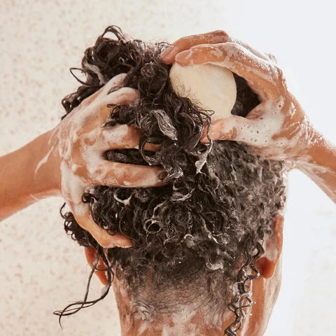 Truques Rápidos para Finalização e Proteção Capilar