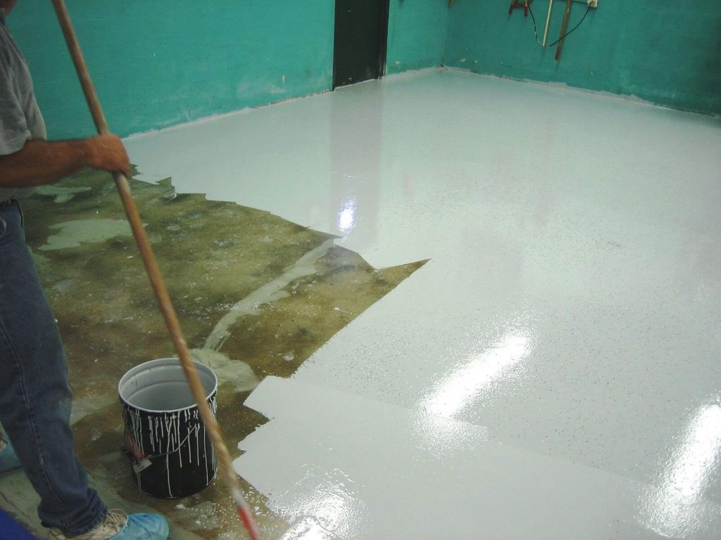 Tendências de cores e efeitos para porcelanato líquido em 2025