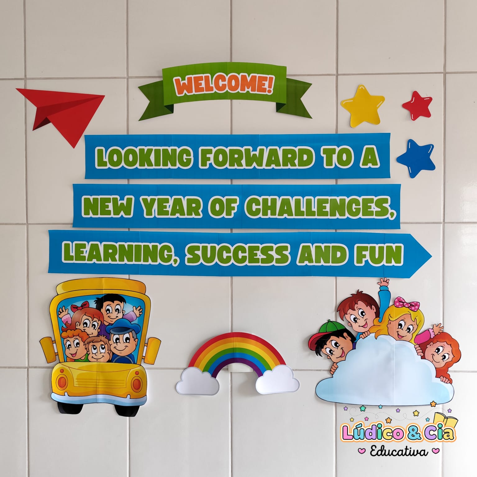 Muro Inglês Natural vs. Artificial: Qual o Melhor para Seu Evento?