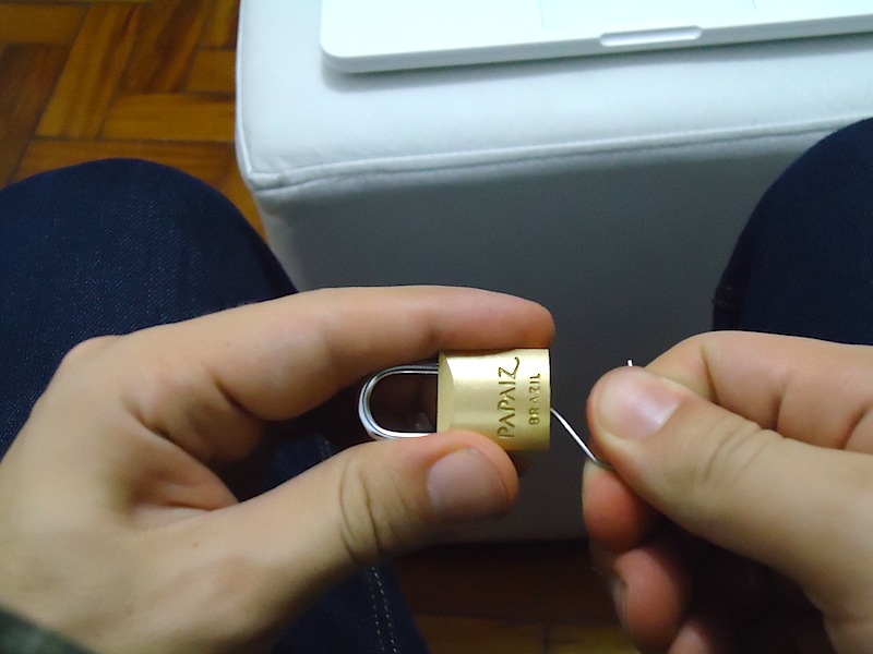 Técnica da Latinha: Desvendando o Shimming para Abrir Cadeados