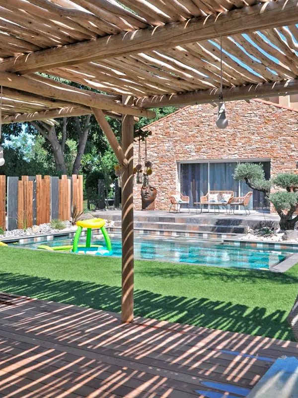 ideias de pergolado de eucalipto para jardim