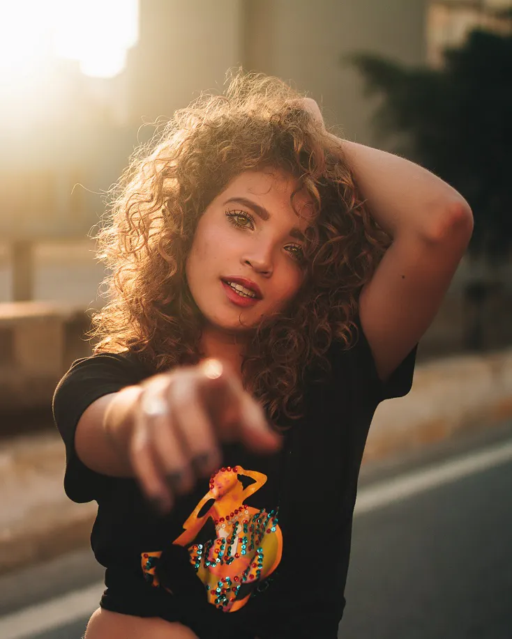 5. Alternativas ao Permanente Afro: Opções para Definir Cachos sem Química Agressiva