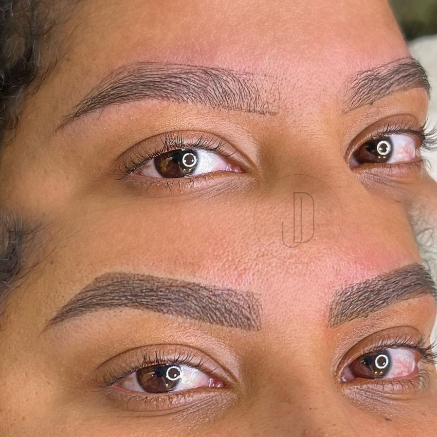 pigmentação de sobrancelha