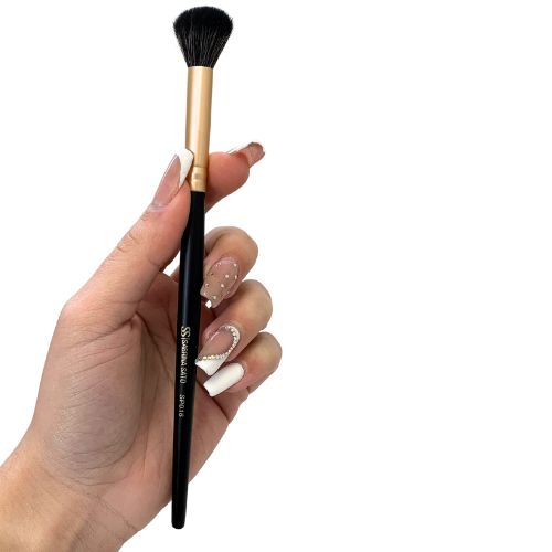 Técnicas de Esfumado com Diferentes Pincéis: Do Básico ao Avançado