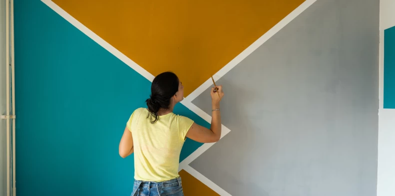 Comparativo: Tinta Látex PVA vs. Tinta Acrílica - Qual a Melhor Escolha?