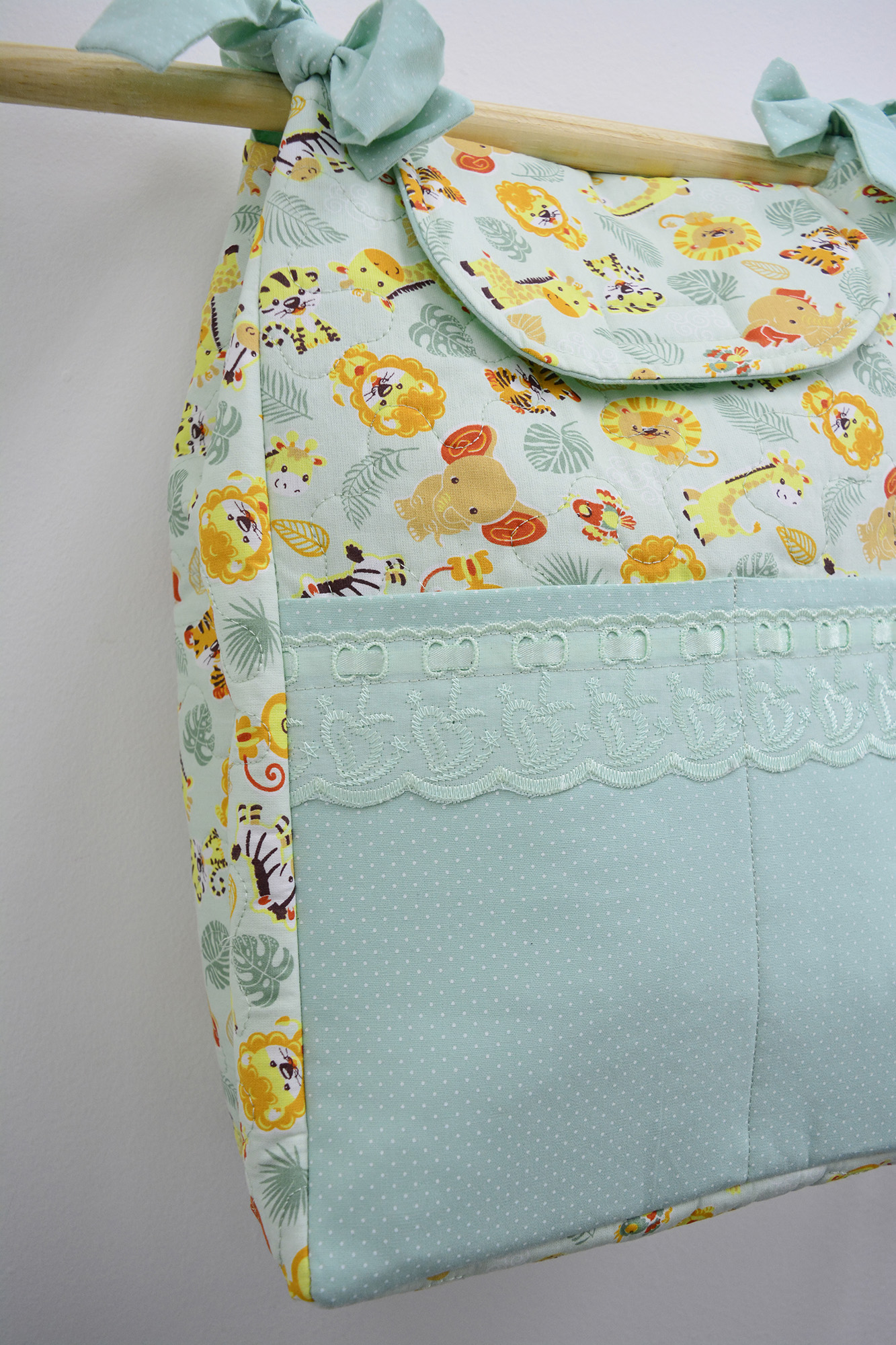 Porta-fraldas vertical vs. horizontal: qual escolher?