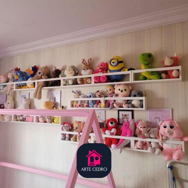 prateleira para brinquedos