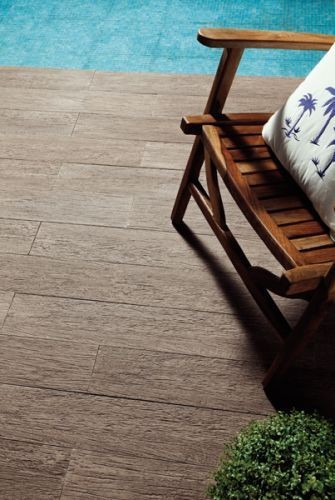 como instalar revestimento cerâmico amadeirado externo em varandas