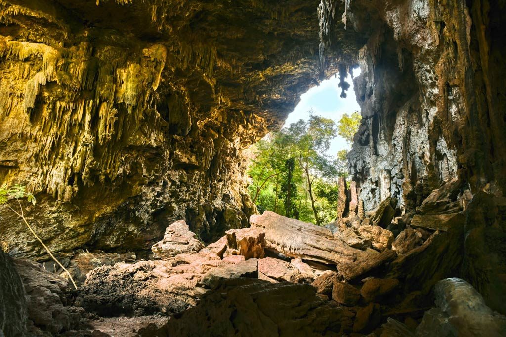 Cânion Encantado e Lagoa do Japonês: Tesouros escondidos das Serras Gerais