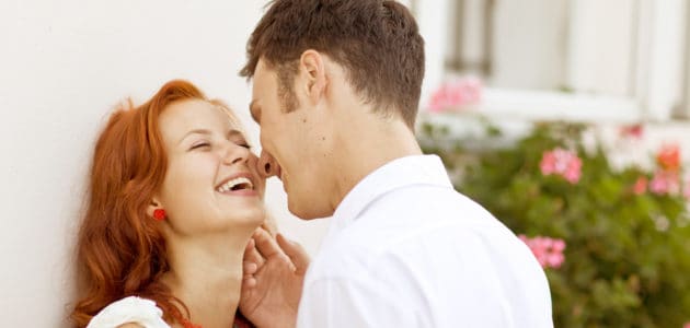 10 Sinais Inconfundíveis de que Seu Marido é Feliz no Relacionamento