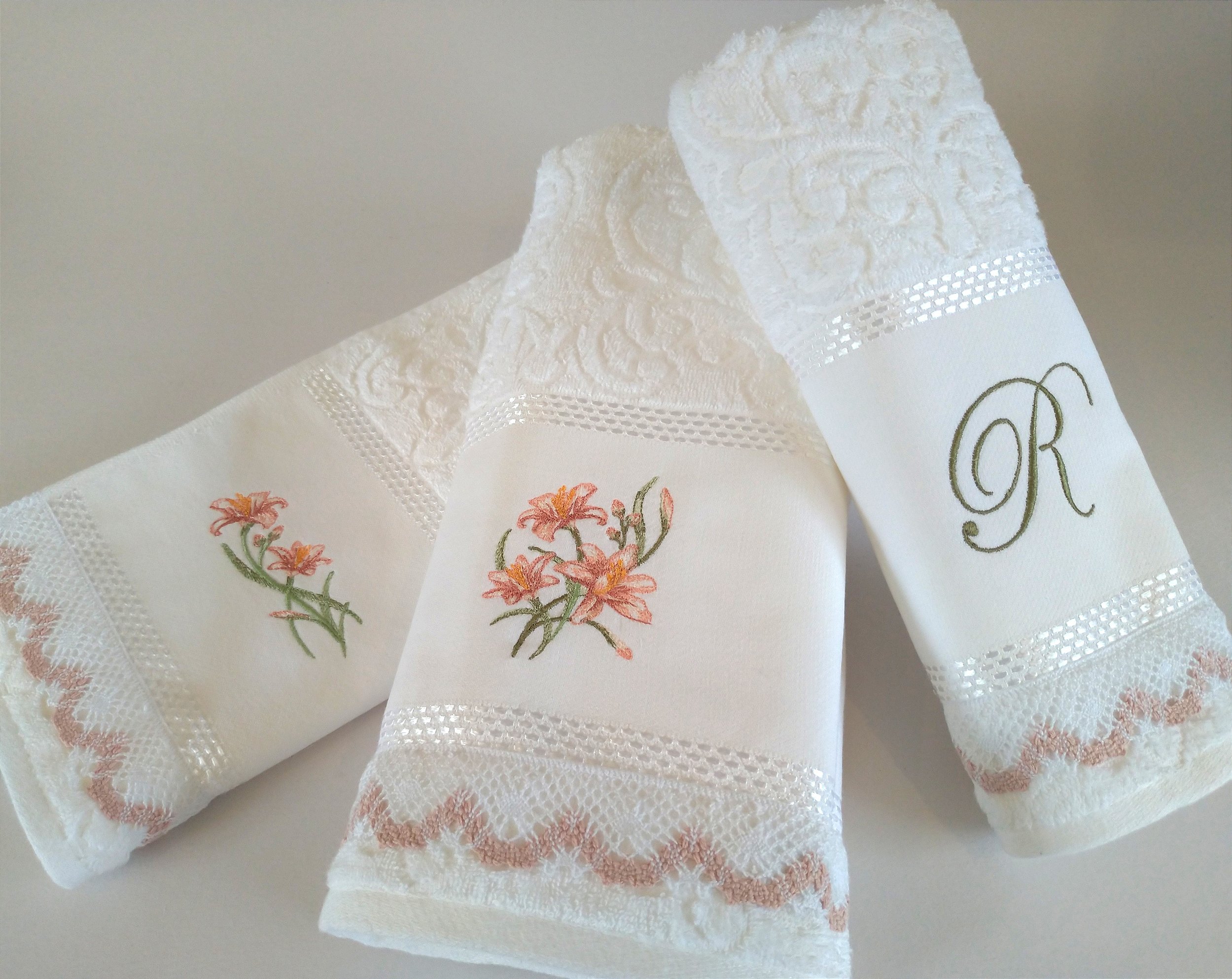 Toalhas de Banho Personalizadas: Crie um Enxoval Único e Exclusivo