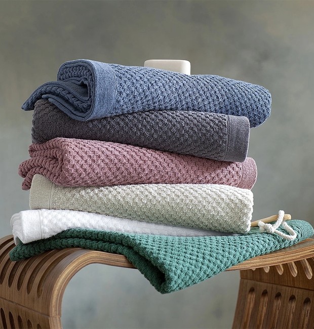 Presentes Criativos: Ideias de Kits com Toalhas Bordadas