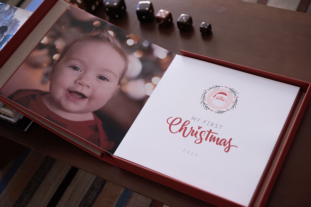 um álbum de fotografia