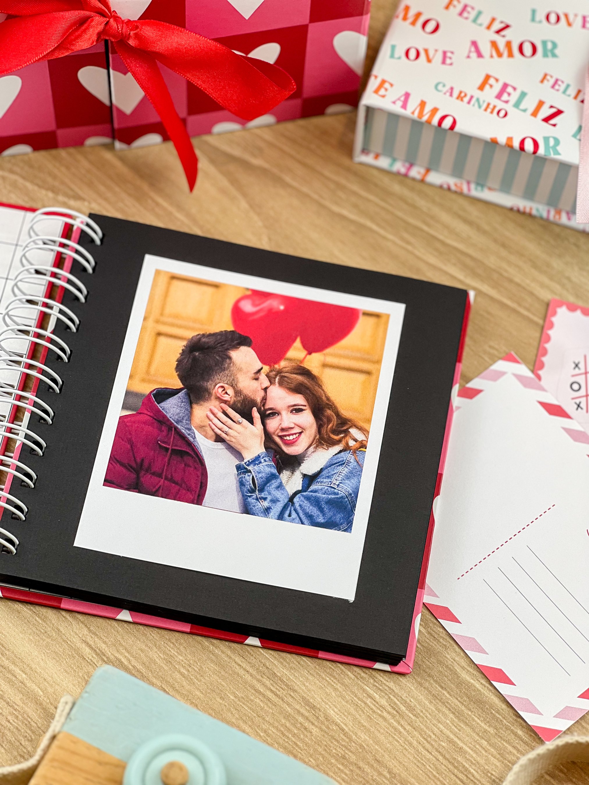 DIY: Mini Álbum Sanfona para Presentear no Dia dos Namorados