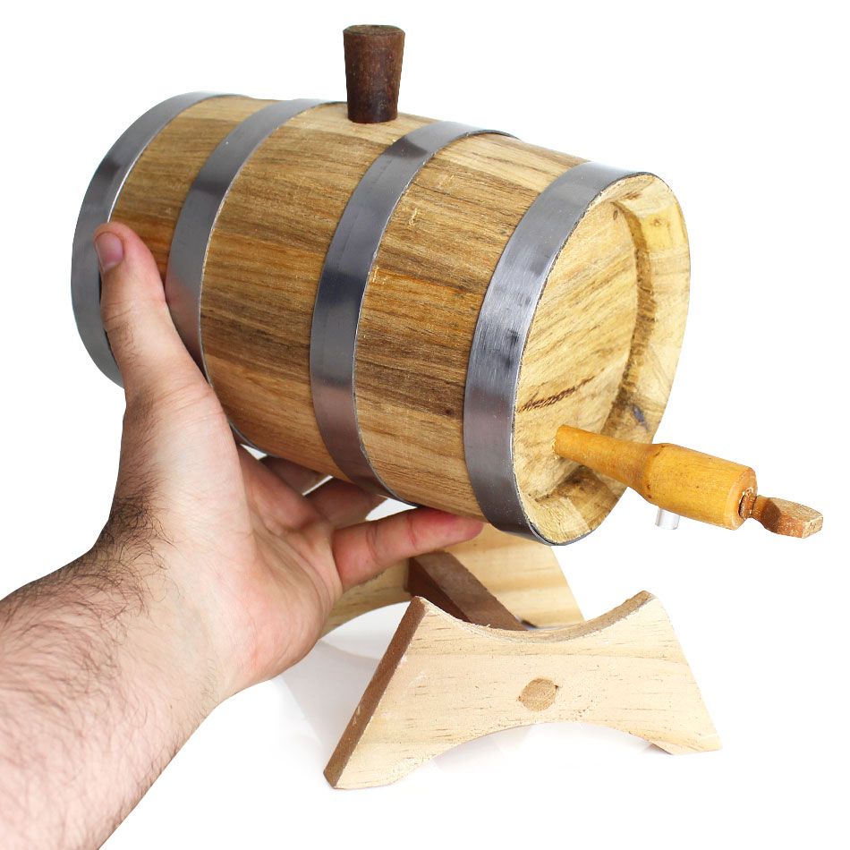 Além da Cachaça: Outras Bebidas que se Beneficiam do Envelhecimento em Barris de Madeira