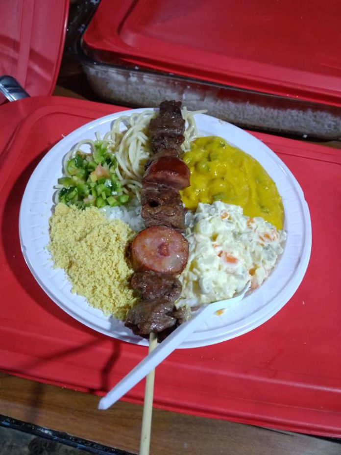 Guia Completo de Temperos para Espetinhos; Como Calcular o Preço do Seu Espetinho; Os 5 Acompanhamentos Essenciais para Espetinhos; Dicas de Marketing para Vender Mais Espetinhos; Como Escolher a Churrasqueira Ideal para Espetinhos