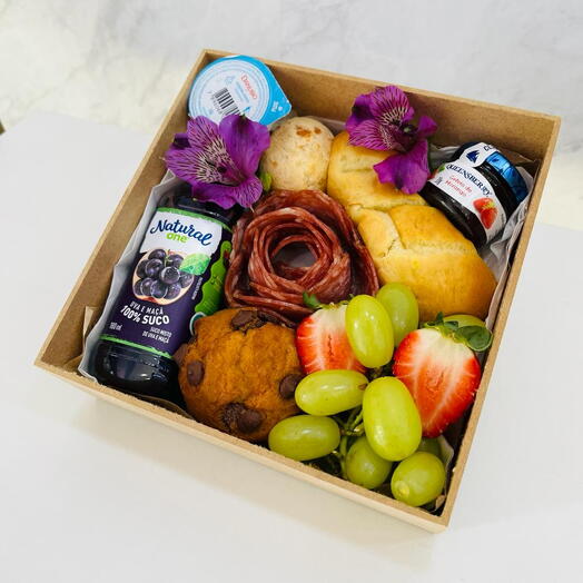 um café da manhã de aniversário