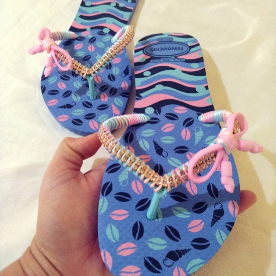 um chinelo